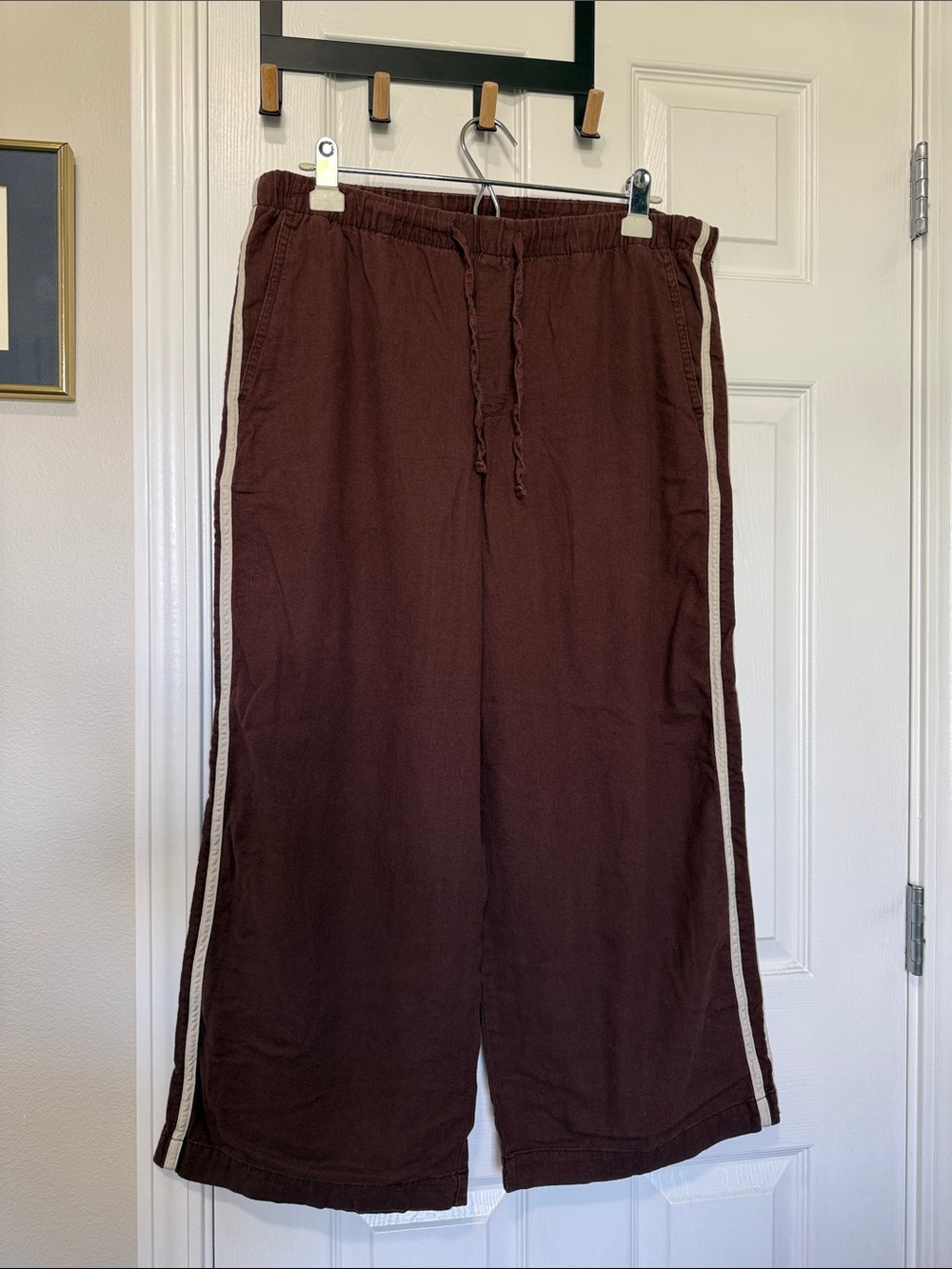 Gap Womens wide legged pull on pant Sz Large Petite brown white stripe linen